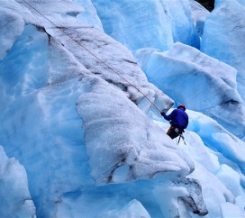 Trekking po lodowcu - Islandia