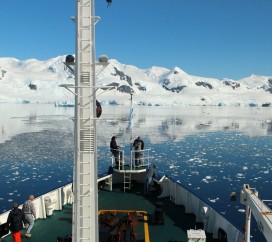 Antarktyda ekspresowo - przeloty i rejs (Ocean Adventurer)